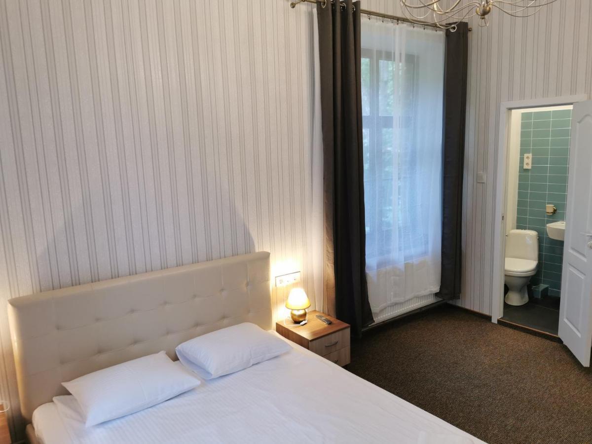 Hotel Karklu Muiza เยลกาวา ภายนอก รูปภาพ