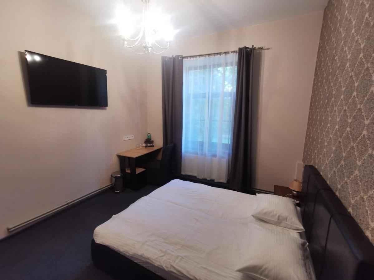 Hotel Karklu Muiza เยลกาวา ภายนอก รูปภาพ